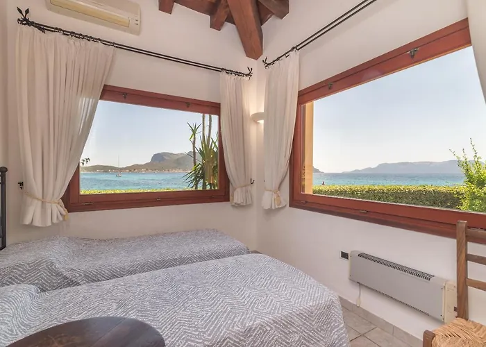 S'abba E Sa Pedra 阿兰奇湾城